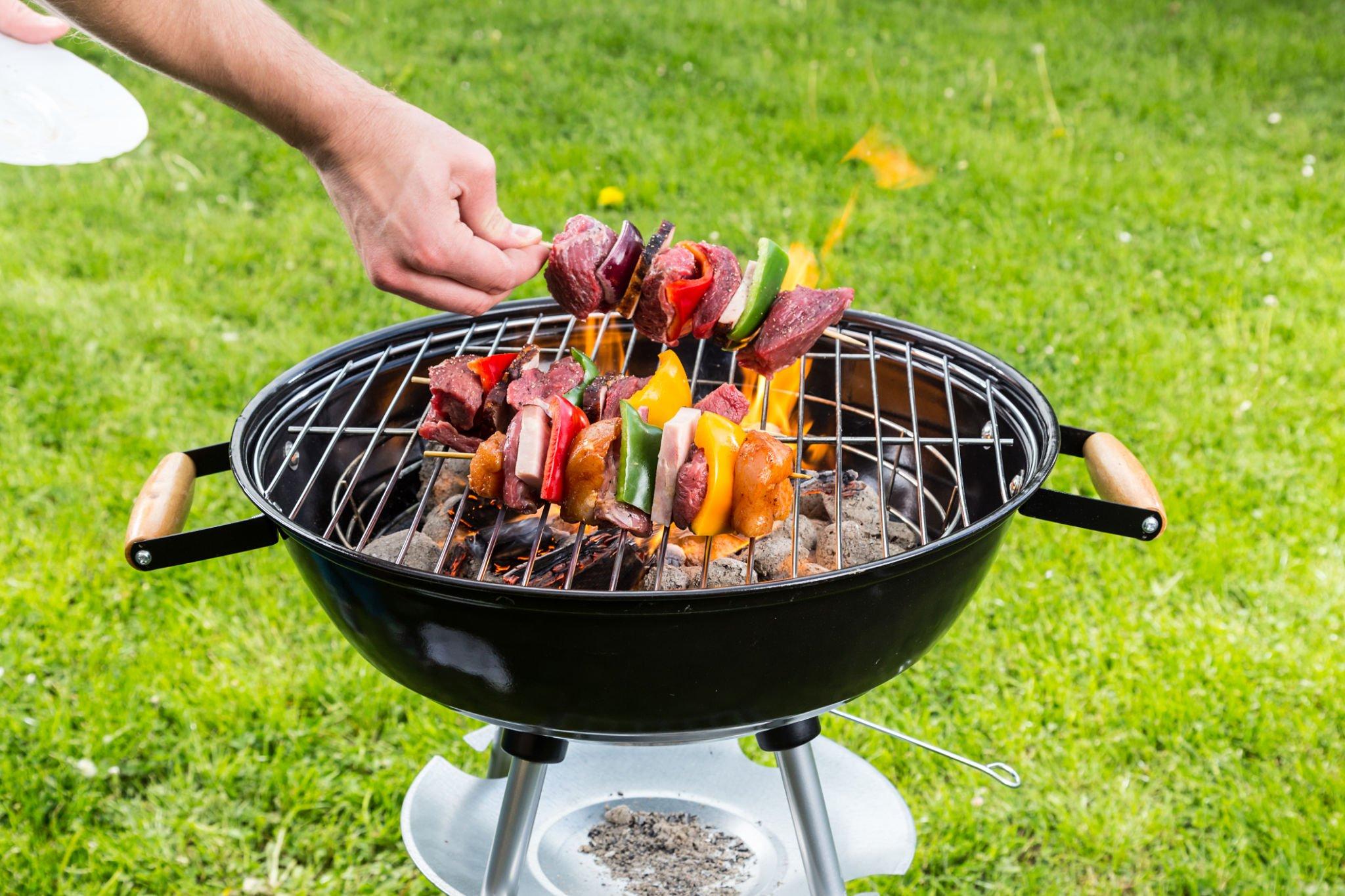 BBQs 2u Recommends Portable Barbecues of MasterBuilt to Affordably Fit Your Space